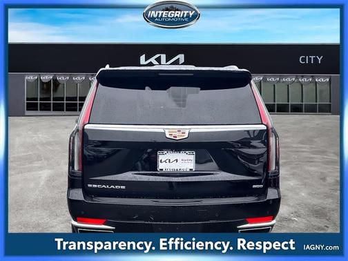 2022 Cadillac Escalade Premium Luxury