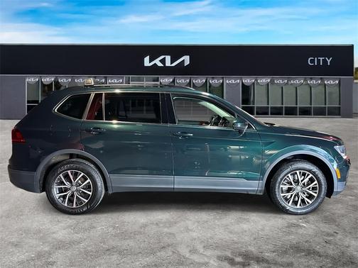 2019 Volkswagen Tiguan 2.0T SE