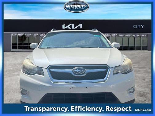 Satin White Pearl 2014 Subaru XV Crosstrek 2.0i Limited
