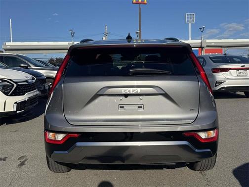 2023 Kia Niro EX Touring