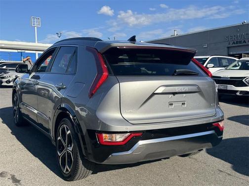 2023 Kia Niro EX Touring