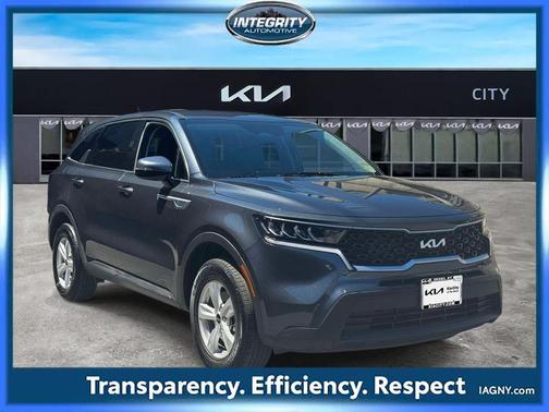 Gravity Gray 2023 Kia Sorento LX
