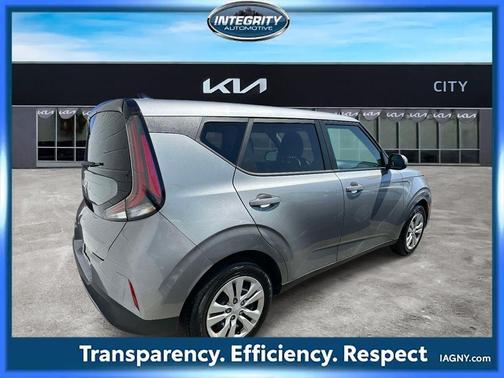 2023 Kia Soul LX