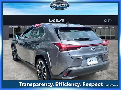 2020 Lexus UX 250h Base