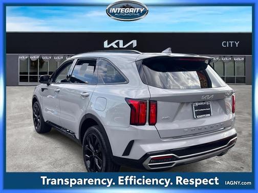 2022 Kia Sorento SX