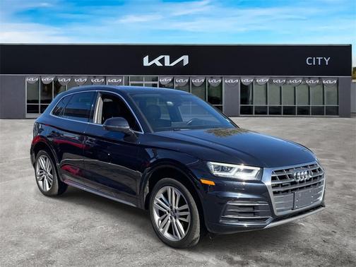 2018 Audi Q5 2.0T Premium Plus