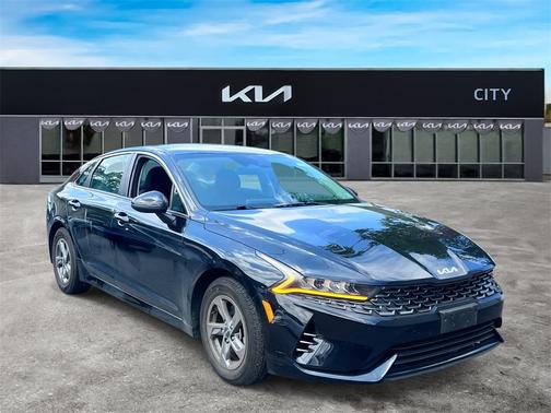 2023 Kia K5 LXS