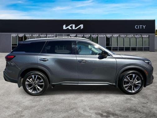 2024 INFINITI QX60 Luxe