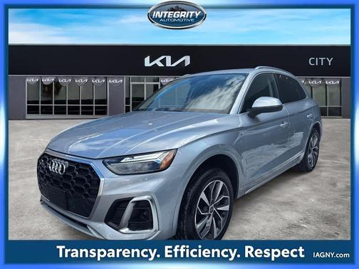 2023 Audi Q5 45 S line quattro Premium