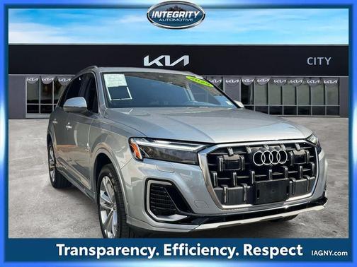 Satellite Silver Metallic 2025 Audi Q7 55 Premium Plus