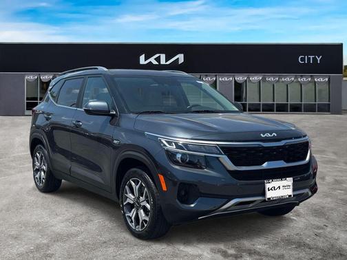 Gravity Gray 2022 Kia Seltos EX