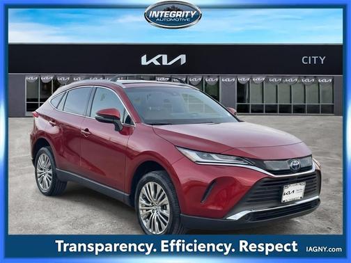 2022 Toyota Venza XLE