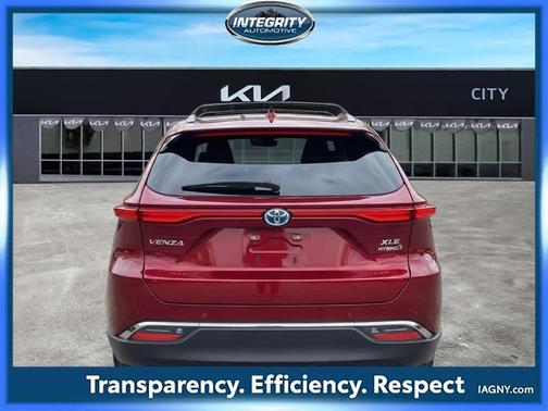 2022 Toyota Venza XLE