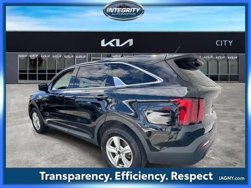2021 Kia Sorento LX
