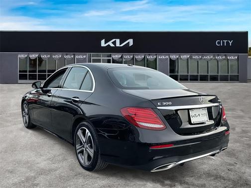 2017 Mercedes-Benz E-Class E 300