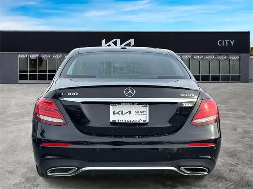 2017 Mercedes-Benz E-Class E 300