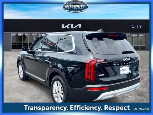 2022 Kia Telluride LX