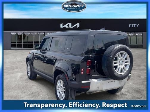 2023 Land Rover Defender 110 S