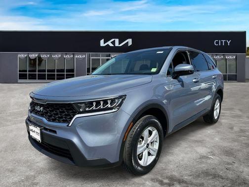 2023 Kia Sorento LX