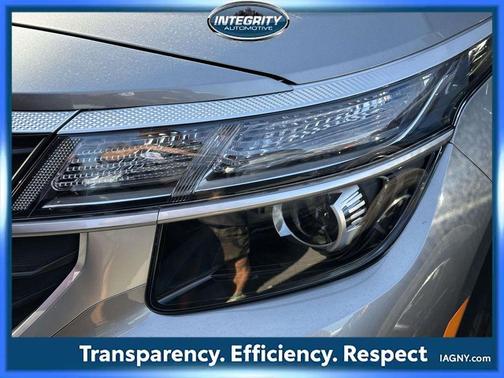 Steel Gray 2024 Kia Seltos LX