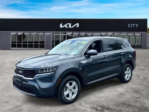 2023 Kia Sorento LX