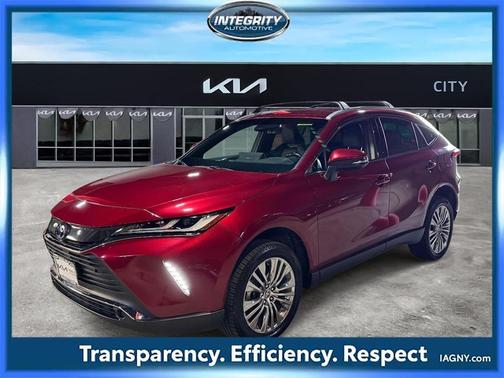 2022 Toyota Venza XLE