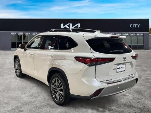 2020 Toyota Highlander Platinum