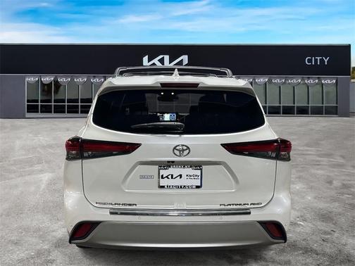 2020 Toyota Highlander Platinum