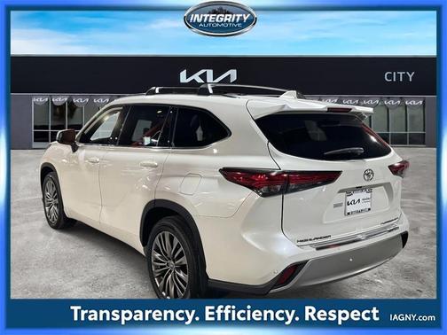 2020 Toyota Highlander Platinum