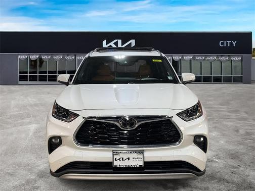 2020 Toyota Highlander Platinum
