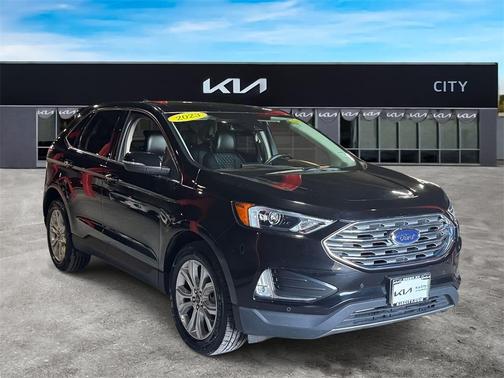 2023 Ford Edge Titanium