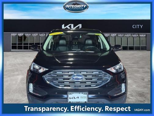 2023 Ford Edge Titanium