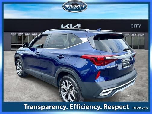 2023 Kia Seltos EX
