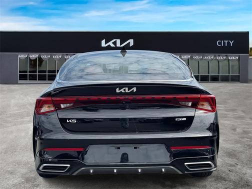 2023 Kia K5 GT-Line
