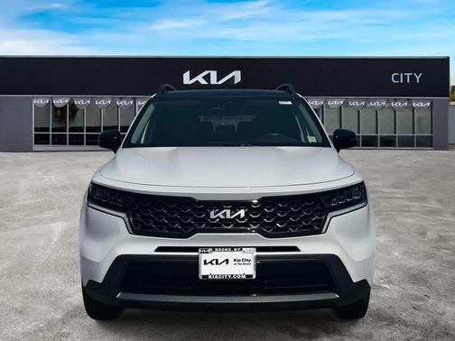 Glacial White Pearl 2023 Kia Sorento X-Line S