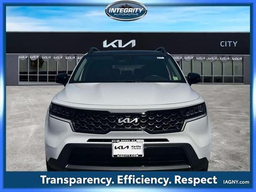 Glacial White Pearl 2023 Kia Sorento X-Line S
