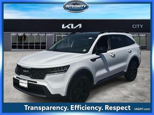 Glacial White Pearl 2023 Kia Sorento X-Line S