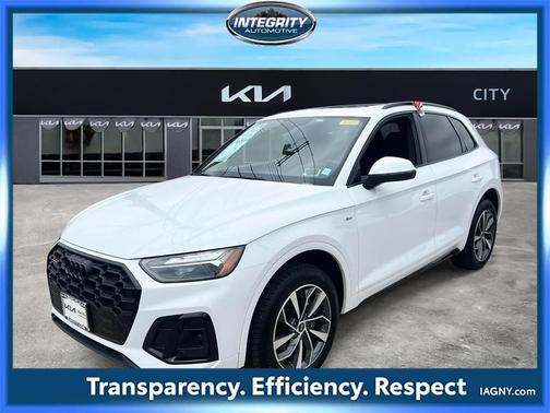 2024 Audi Q5 45 S line quattro Premium
