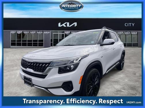 2022 Kia Seltos Nightfall