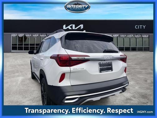 2022 Kia Seltos Nightfall
