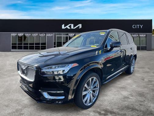 2023 Volvo XC90 B6 Plus 6-Seater