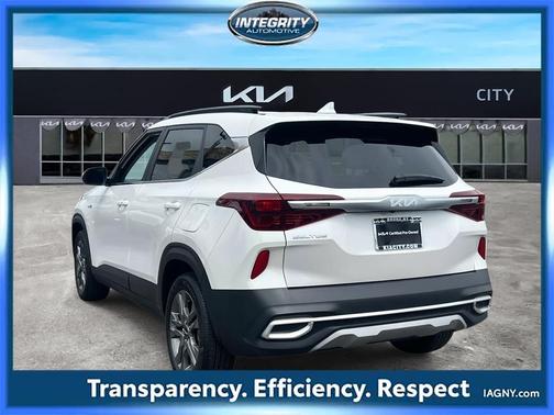 2023 Kia Seltos S