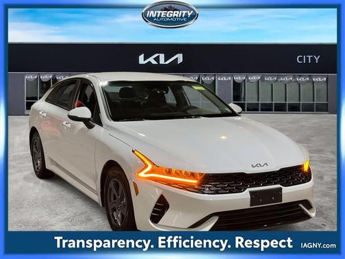 2023 Kia K5 LXS