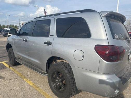 Silver Sky Metallic 2016 Toyota Sequoia Limited