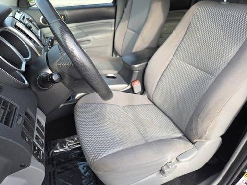 2013 Toyota Tacoma Base