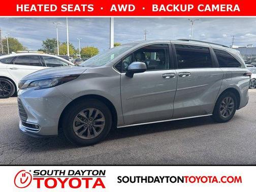 2022 Toyota Sienna XLE
