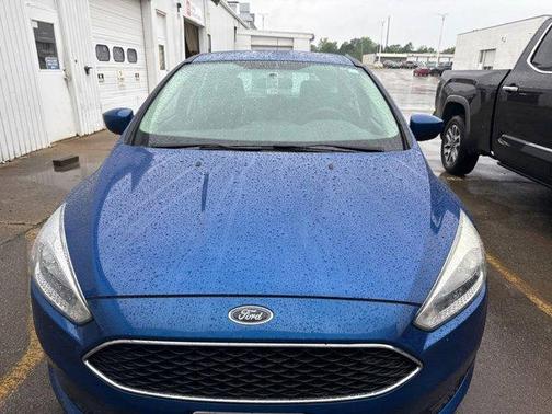 Lightning Blue 2018 Ford Focus SE