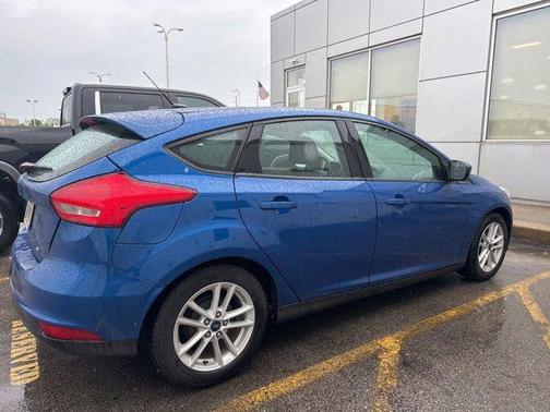 Lightning Blue 2018 Ford Focus SE