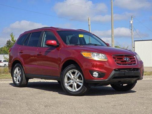 2011 Hyundai SANTA FE SE