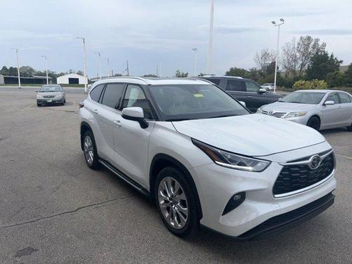 2023 Toyota Highlander Limited